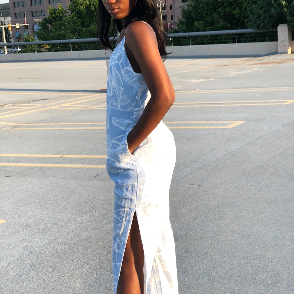 Jumpsuit - Picture 5 of 8